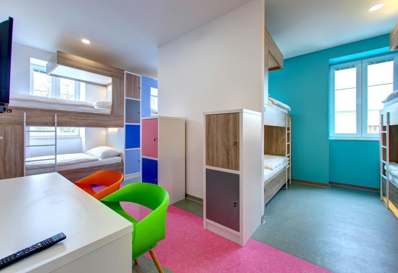 Starmo Hostel Mostar Bagian luar foto