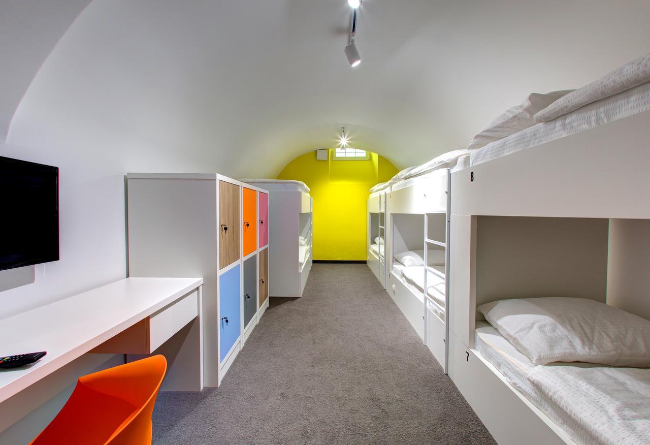 Starmo Hostel Mostar Bagian luar foto