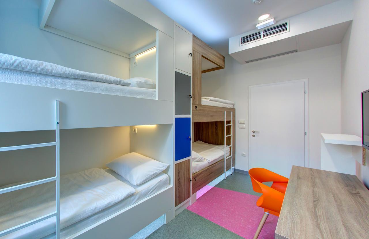 Starmo Hostel Mostar Bagian luar foto
