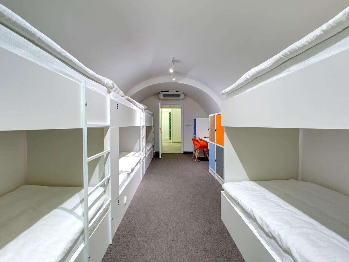 Starmo Hostel Mostar Bagian luar foto