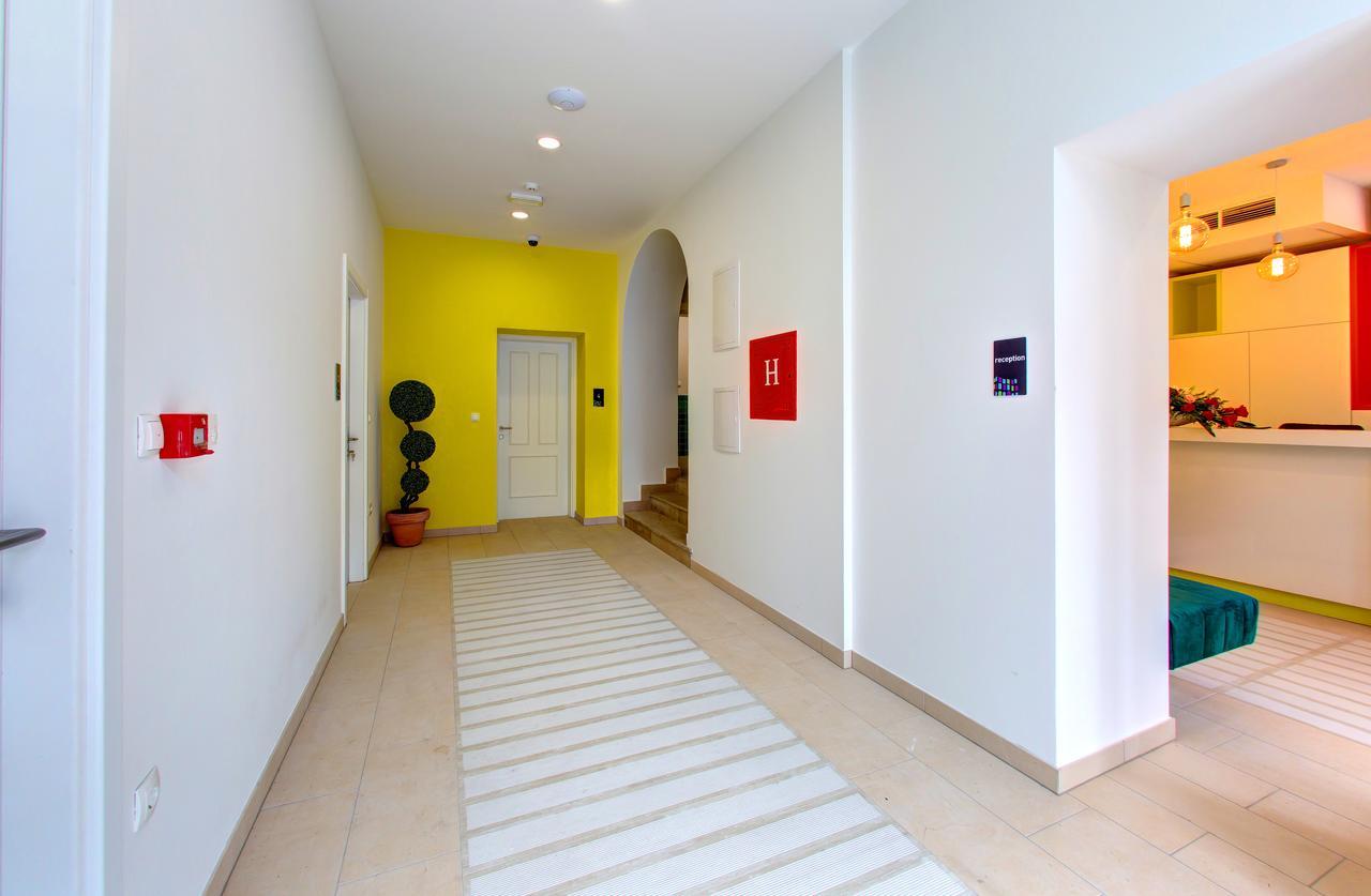 Starmo Hostel Mostar Bagian luar foto