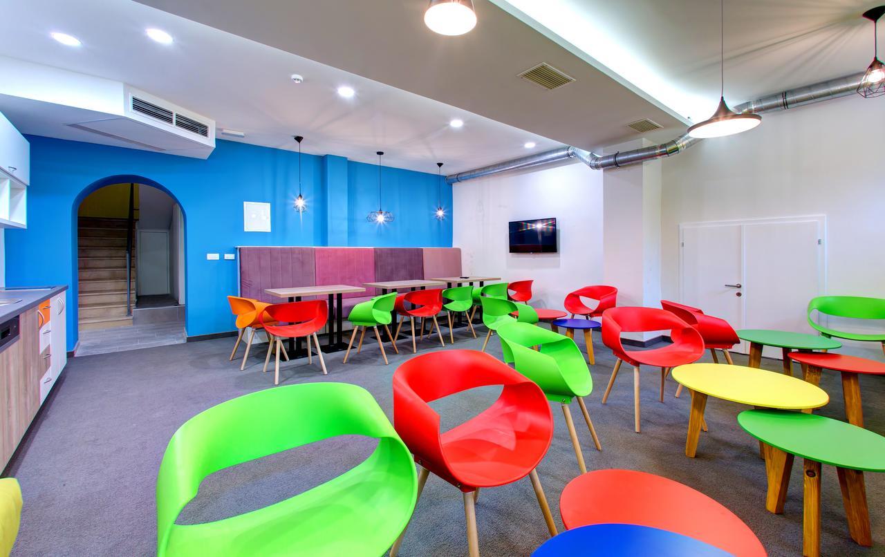 Starmo Hostel Mostar Bagian luar foto