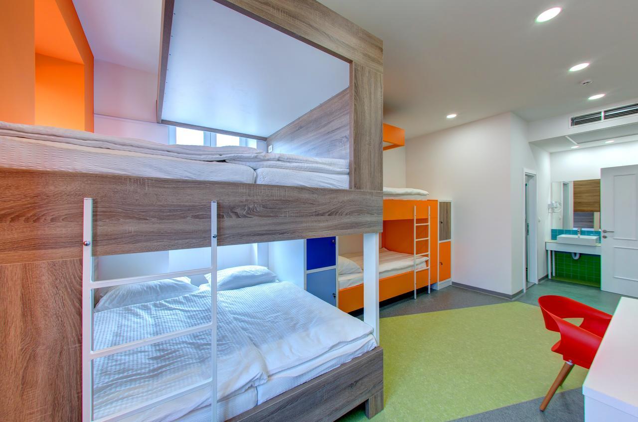 Starmo Hostel Mostar Bagian luar foto